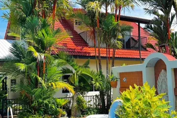 3 Bedroom House for rent in Chalong, Phuket