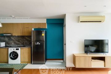1 Bedroom Condo for rent in Sathorn Plus On The Pond, Chong Nonsi, Bangkok near MRT Lumpini