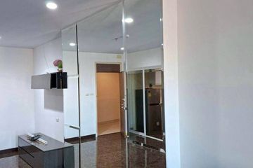 1 Bedroom Condo for rent in Chong Nonsi, Bangkok