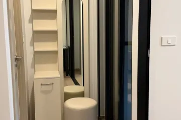 1 Bedroom Condo for rent in Origin Play Bangkhunnon Triple Station, Bang Khun Non, Bangkok near MRT Bang Khun Non