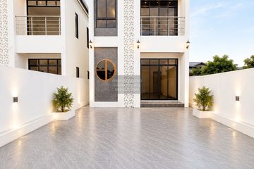 4 Bedroom House for sale in Nong Khaem, Bangkok