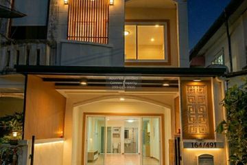 2 Bedroom Townhouse for sale in Baan Pichada, Phimon Rat, Nonthaburi