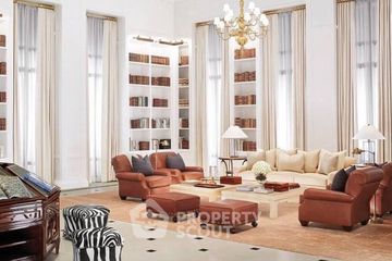 2 Bedroom Condo for sale in 98 Wireless, Lumpini, Bangkok near BTS Ploen Chit