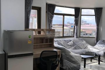 2 Bedroom Condo for rent in Sriwara Garden Condominium, Phlapphla, Bangkok