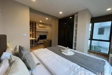 1 Bedroom Condo for rent in The ACE Ekamai, Khlong Tan Nuea, Bangkok near BTS Ekkamai