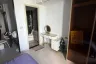 1 Bedroom Condo for sale in One 9 Five Asoke - Rama 9, Huai Khwang, Bangkok near MRT Phra Ram 9