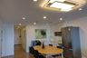 2 Bedroom Condo for rent in Nusa State Tower Condominium, Silom, Bangkok near BTS Surasak