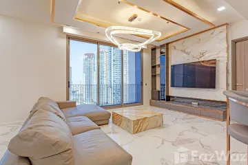3 Bedroom Condo for rent in RHYTHM Charoenkrung Pavillion, Wat Phraya Krai, Bangkok near BTS Saphan Taksin