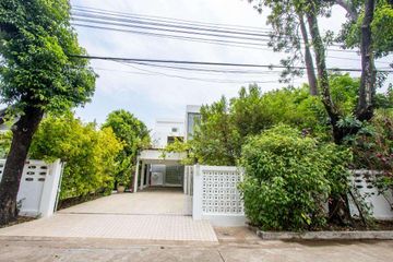 3 Bedroom House for sale in Chang Khlan, Chiang Mai