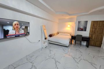 1 Bedroom Condo for rent in Nong Pa Khrang, Chiang Mai