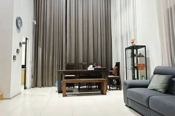 3 Bedroom Townhouse for sale in Estara Haven Pattanakarn 20, Suan Luang, Bangkok