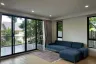 5 Bedroom House for sale in Phra Khanong Nuea, Bangkok
