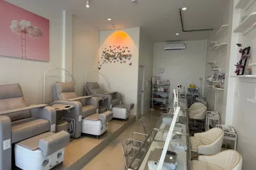 1 Bedroom Commercial for sale in Chalong, Phuket