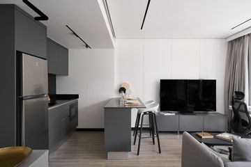 1 Bedroom Condo for sale in Rawai, Phuket