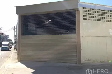 Warehouse / Factory for rent in Phlapphla, Bangkok near MRT Lat Phrao 83