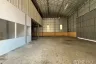 Warehouse / Factory for rent in Phlapphla, Bangkok near MRT Lat Phrao 83