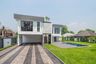 4 Bedroom House for sale in San Phak Wan, Chiang Mai