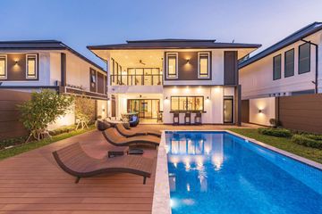 4 Bedroom House for sale in Wat Ket, Chiang Mai