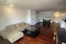2 Bedroom Apartment for rent in Pricha Mansion, Lumpini, Bangkok near BTS Nana