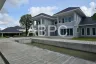 6 Bedroom House for sale in Pong, Chonburi