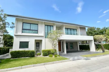 4 Bedroom House for sale in Na Kluea, Chonburi