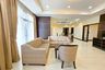 3 Bedroom Condo for rent in Khlong Toei Nuea, Bangkok near MRT Sukhumvit