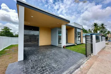 3 Bedroom House for sale in Na Jomtien, Chonburi