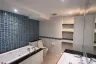 4 Bedroom Townhouse for Sale or Rent in Khlong Tan Nuea, Bangkok near BTS Phrom Phong