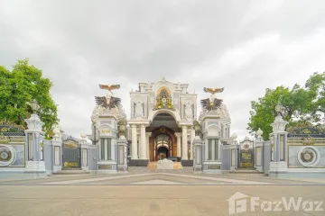 4 Bedroom House for sale in Sala Thammasop, Bangkok