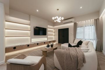 5 Bedroom Townhouse for rent in Phra Khanong Nuea, Bangkok near BTS Phra Khanong