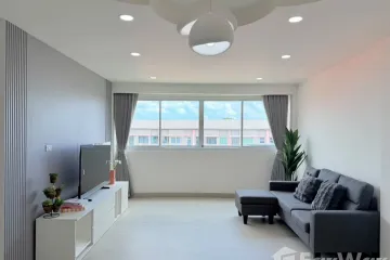 2 Bedroom Condo for sale in Pornsawan Condotel, Wichit, Phuket
