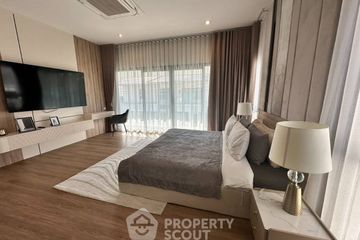 4 Bedroom House for sale in Na Kluea, Chonburi