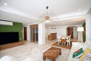 3 Bedroom Condo for rent in Ruamjai Heights, Khlong Toei Nuea, Bangkok near MRT Sukhumvit