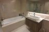 2 Bedroom Condo for rent in Vtara Sukhumvit 36, Khlong Tan, Bangkok near BTS Thong Lo