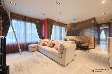 2 Bedroom Condo for sale in The Emporio Place, Khlong Tan, Bangkok near BTS Phrom Phong