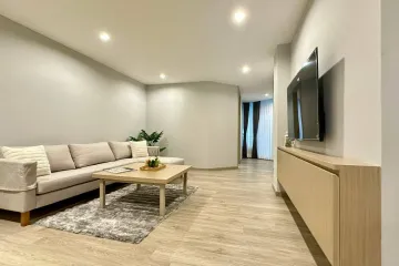 3 Bedroom Apartment for rent in The Knight Sukhumvit 31, Khlong Toei Nuea, Bangkok near MRT Sukhumvit