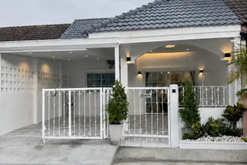 2 Bedroom Townhouse for sale in Rawiporn Place, Nong Prue, Chonburi
