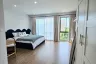 3 Bedroom Townhouse for rent in Saphan Sung, Bangkok