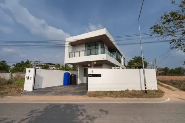 4 Bedroom House for rent in Pong, Chonburi