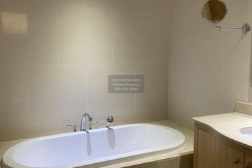 2 Bedroom Condo for rent in The Empire Place, Thung Wat Don, Bangkok near BTS Sueksa Witthaya
