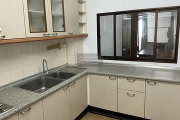 3 Bedroom Condo for rent in Richmond Palace, Khlong Tan Nuea, Bangkok near BTS Phrom Phong