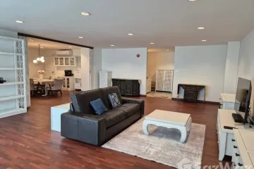 3 Bedroom Condo for rent in D.S. Tower 1 Sukhumvit 33, Khlong Tan Nuea, Bangkok near BTS Phrom Phong
