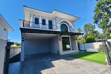 4 Bedroom House for sale in Nong Pla Lai, Chonburi
