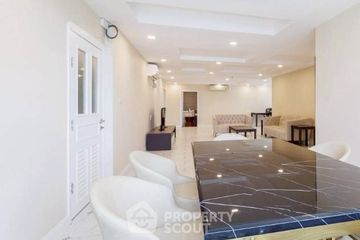 3 Bedroom Condo for sale in Sukhumvit Park, Khlong Toei, Bangkok near BTS Nana