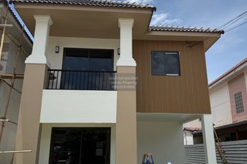3 Bedroom Townhouse for sale in Dokmai, Bangkok