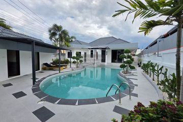 6 Bedroom House for sale in Eakmongkol Village 8, Nong Prue, Chonburi