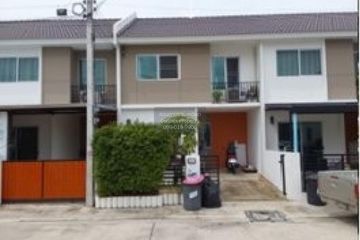 3 Bedroom Townhouse for sale in Bang Khayaeng, Pathum Thani