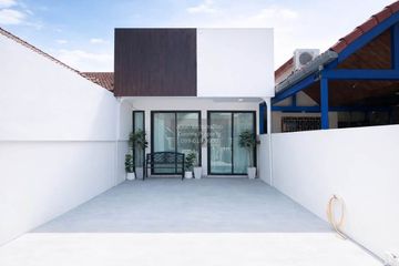 2 Bedroom Townhouse for rent in Khlong Sam Prawet, Bangkok
