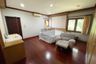 4 Bedroom House for rent in Sam Sen Nok, Bangkok near MRT Phawana