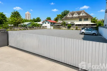 Land for sale in Chan Kasem, Bangkok